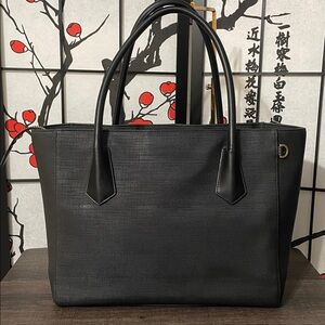 Dagne Dover Elegant Black Women's Tote Bag